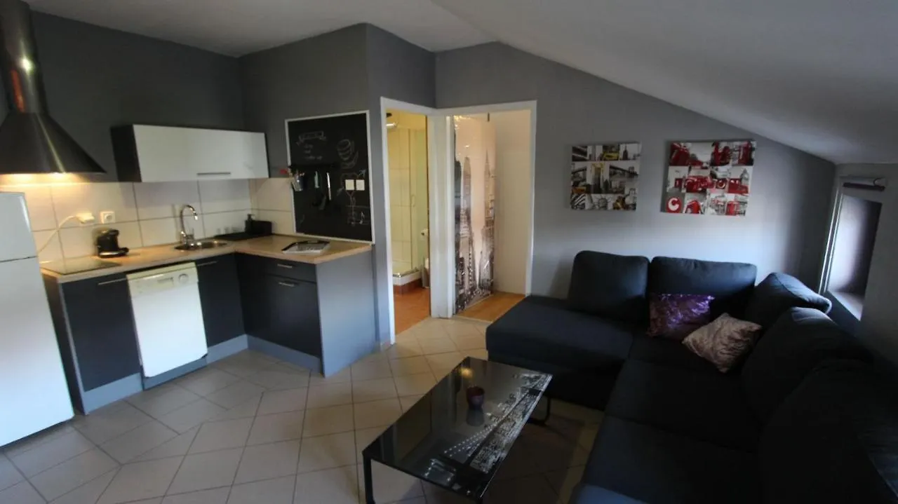 Apartment Vdovjak 말린스카 0*,